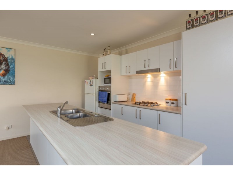 16 O’Shea Street, Lavington NSW 2641