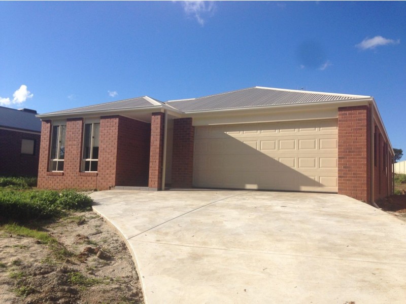 20 O’Shea Street, Lavington NSW 2641