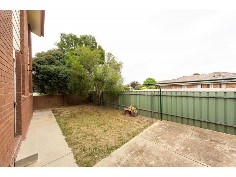 1/4 Sunnyside Crescent, Walla Walla NSW 2659