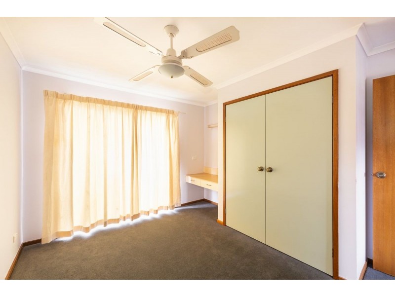 1/4 Sunnyside Crescent, Walla Walla NSW 2659