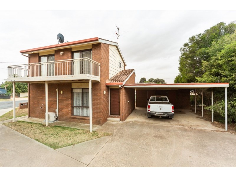 1/4 Sunnyside Crescent, Walla Walla NSW 2659
