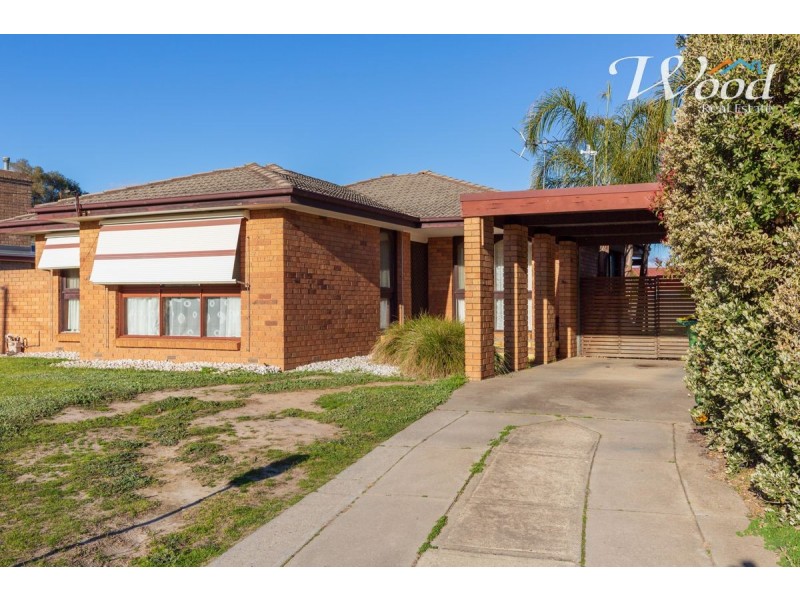 328 Parkland Crescent, Lavington NSW 2641