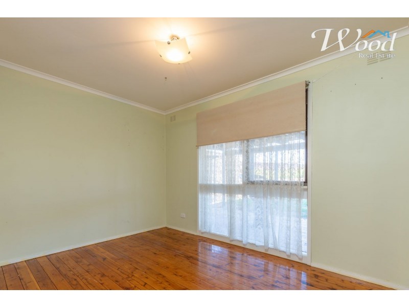 328 Parkland Crescent, Lavington NSW 2641