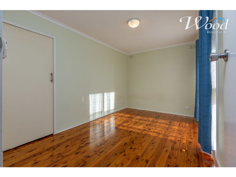 328 Parkland Crescent, Lavington NSW 2641