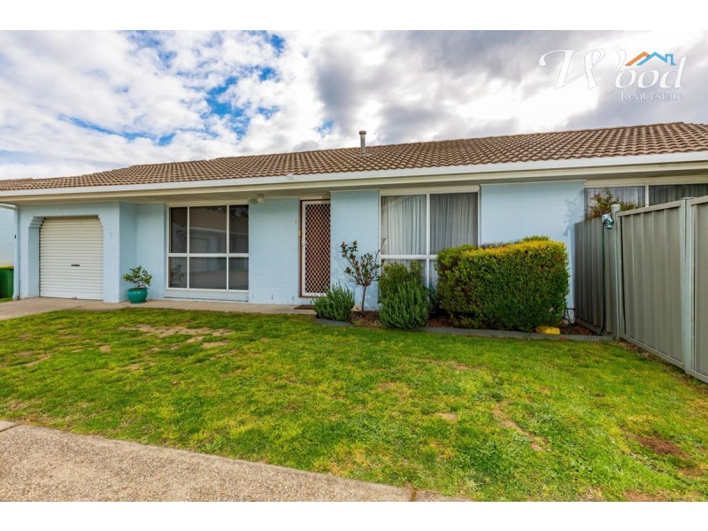 1/573 Webb Street, Lavington NSW 2641