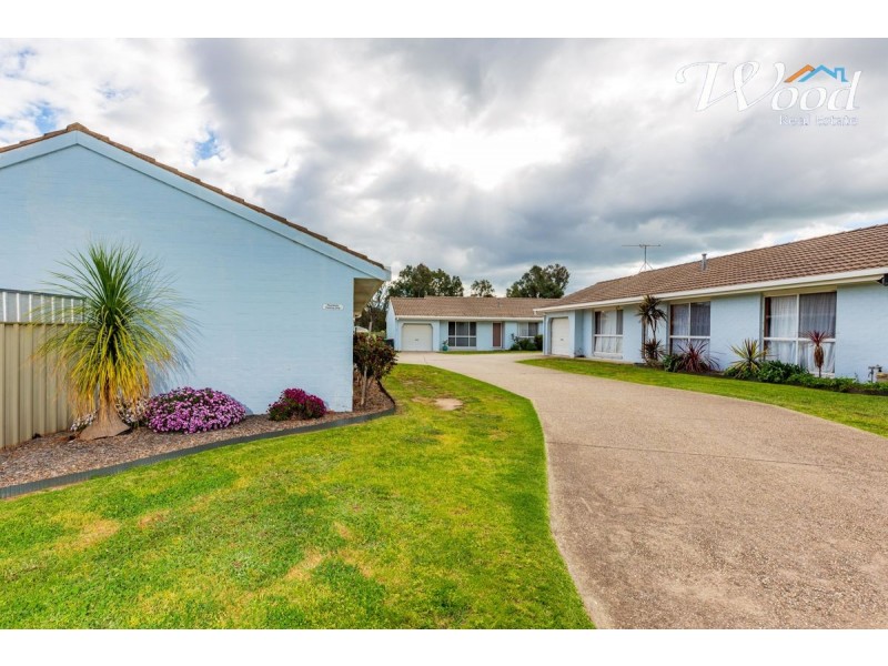1/573 Webb Street, Lavington NSW 2641