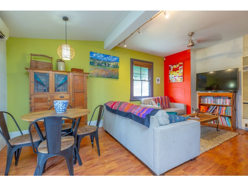 540 Hague Street, Lavington NSW 2641