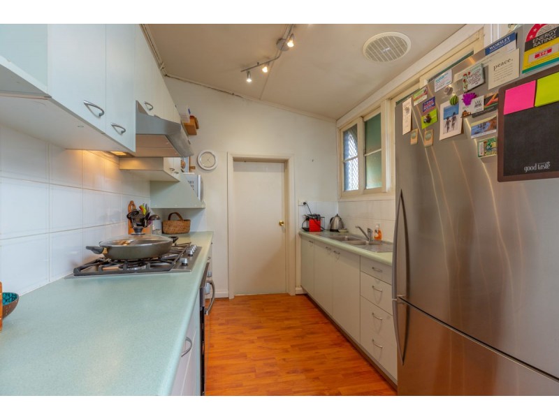 540 Hague Street, Lavington NSW 2641