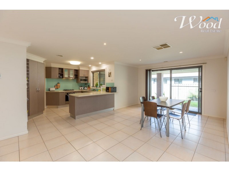 3 Guthega Court, Thurgoona NSW 2640