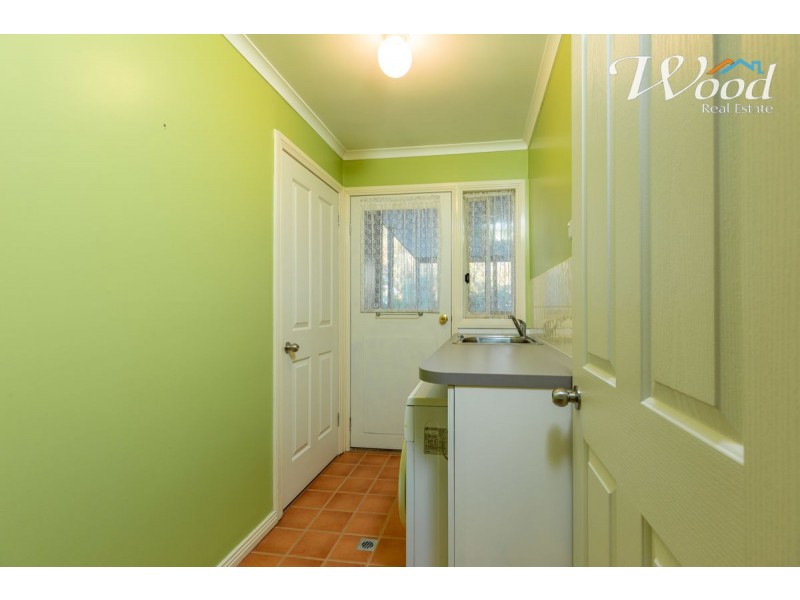 2-4 Nyhan Street, Holbrook NSW 2644