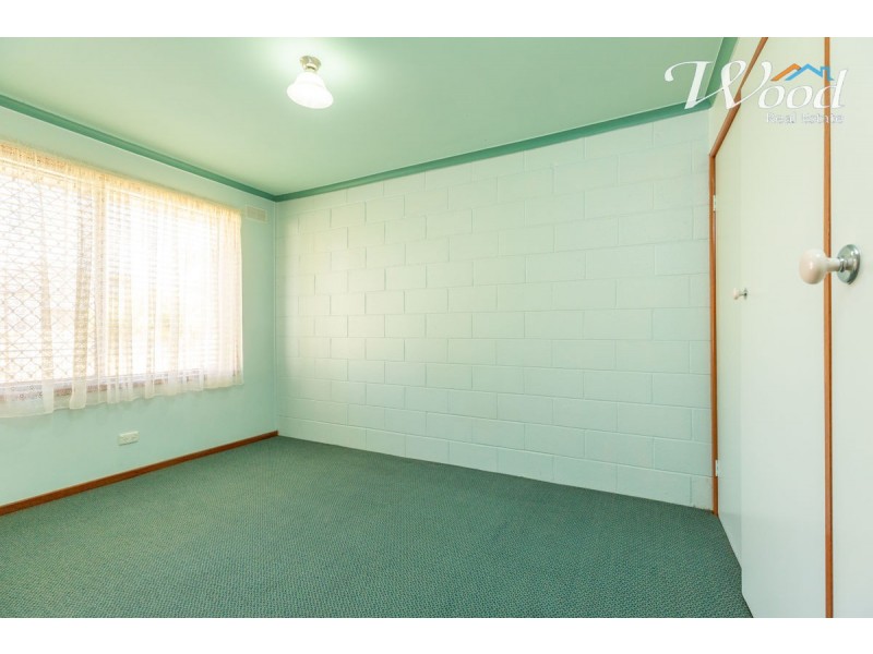 2/420 Urana Road, Lavington NSW 2641