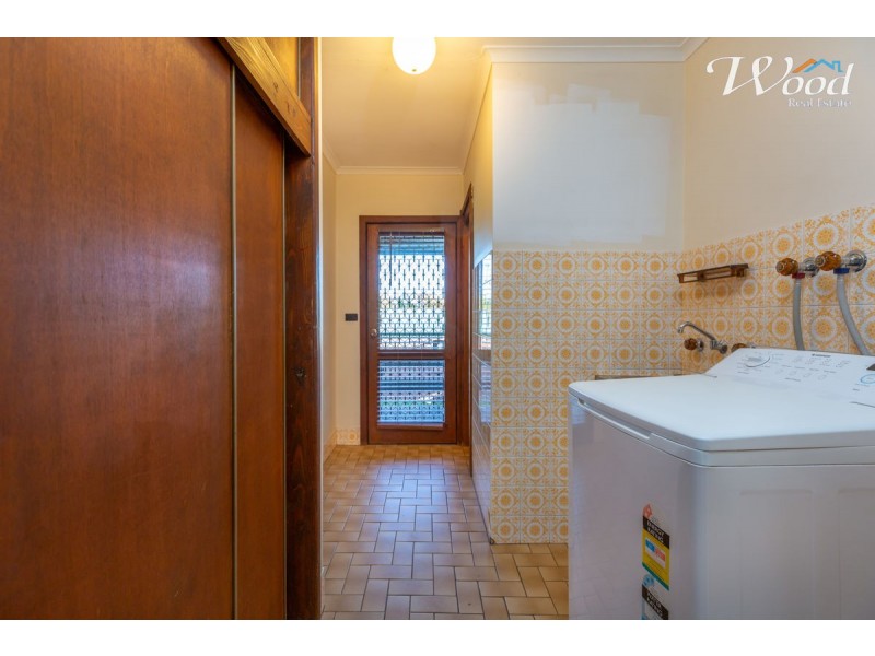 655 Briardale Road, Lavington NSW 2641