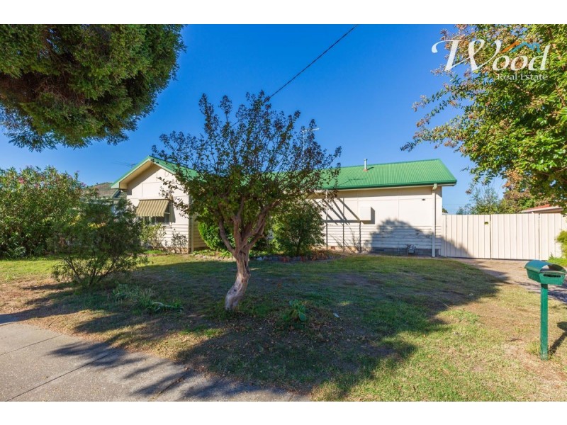 496 Prune St, Lavington NSW 2641