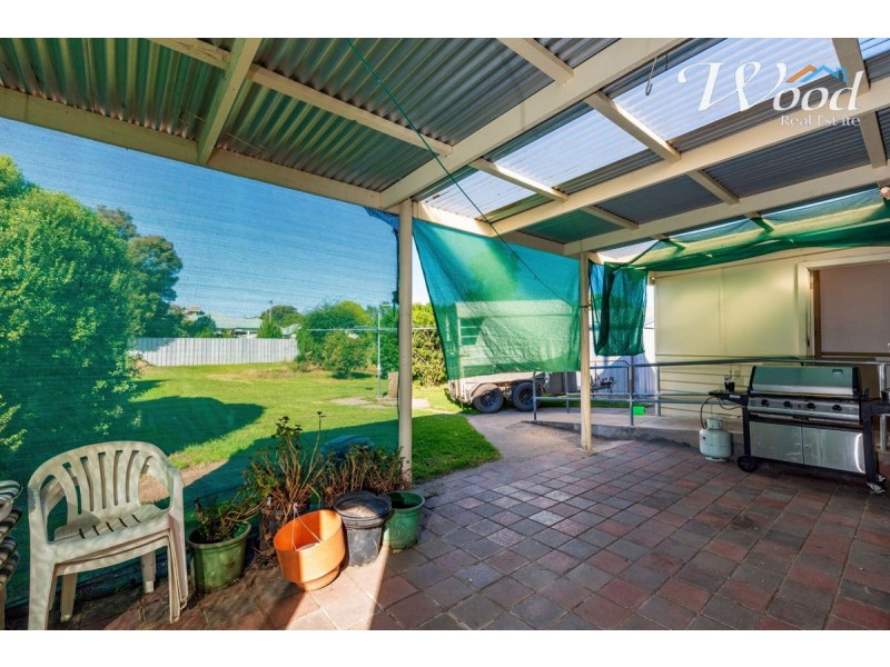 496 Prune St, Lavington NSW 2641