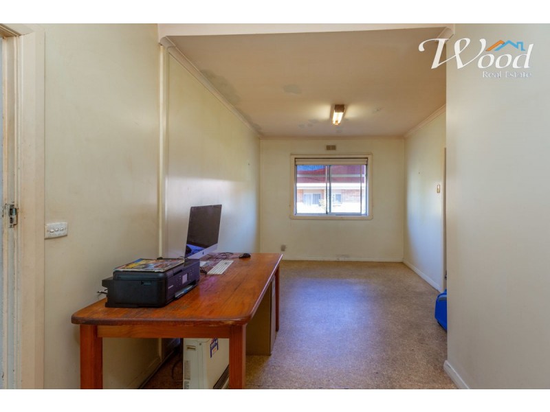 496 Prune St, Lavington NSW 2641
