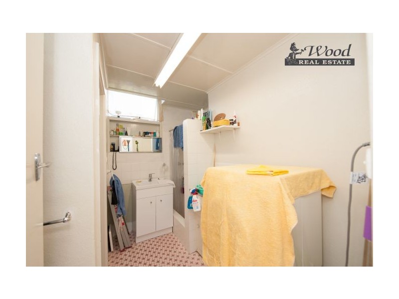 9/562 Union Road, Lavington NSW 2641