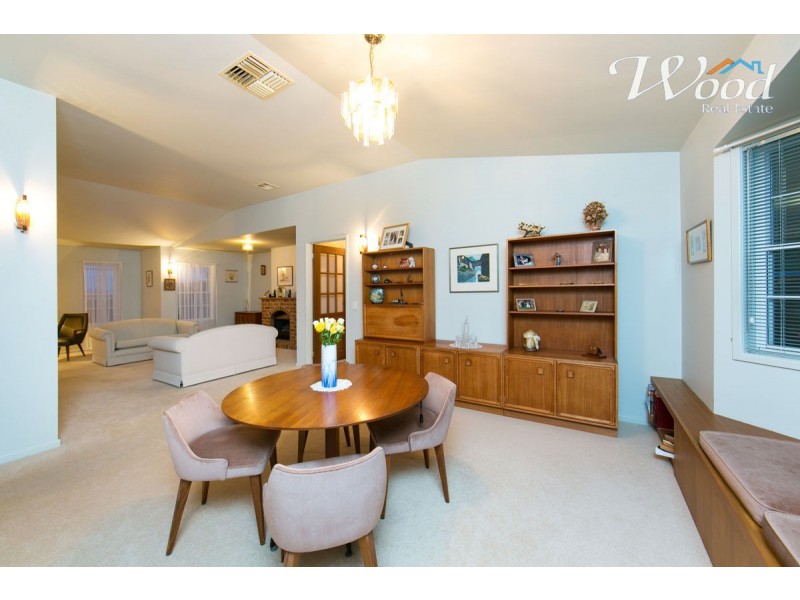 40 Franklin Court (Norris Park), Lavington NSW 2641