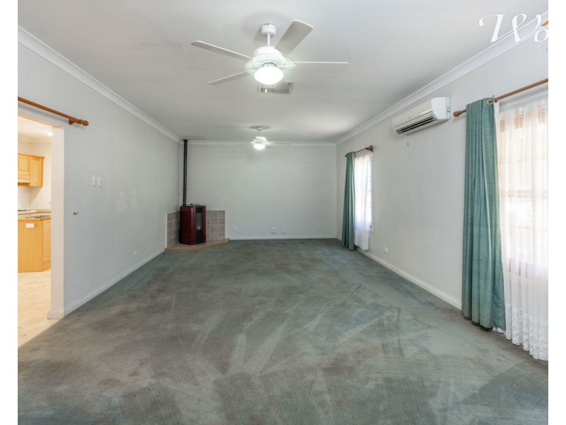 3 Elm Street, Henty NSW 2658