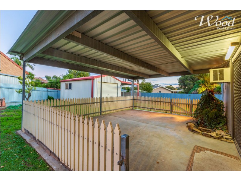 321 Mark Cres, Lavington NSW 2641