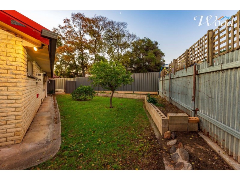 321 Mark Cres, Lavington NSW 2641