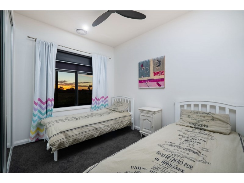 1484 Table Top Road, Table Top NSW 2640