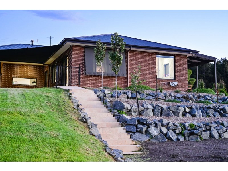 1484 Table Top Road, Table Top NSW 2640