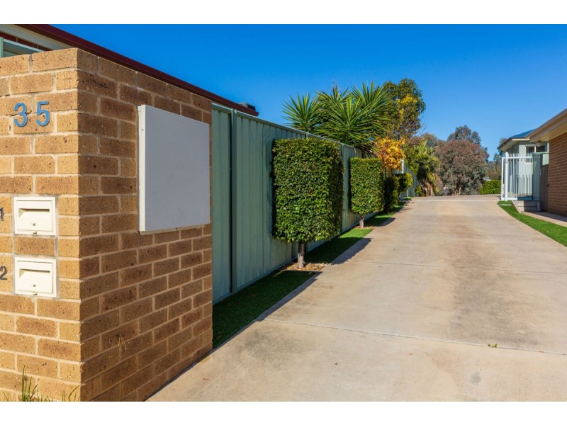 2/35 Handel St (Norris Park), Glenroy NSW 2640