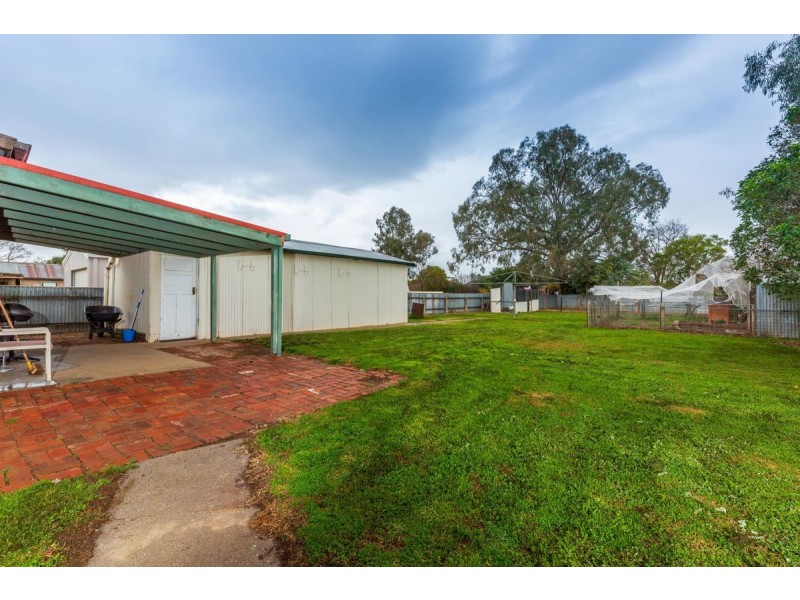 6 Second Ave, Henty NSW 2658