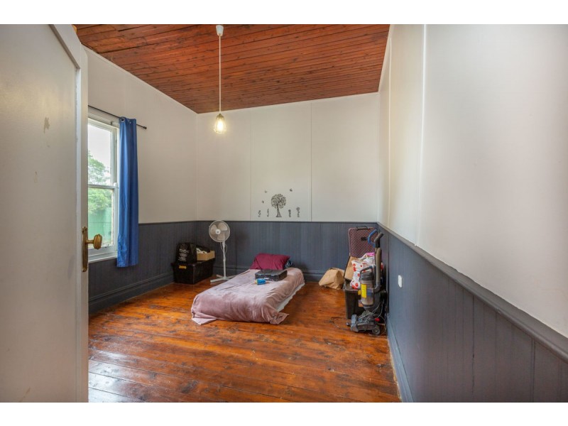 6 Second Ave, Henty NSW 2658