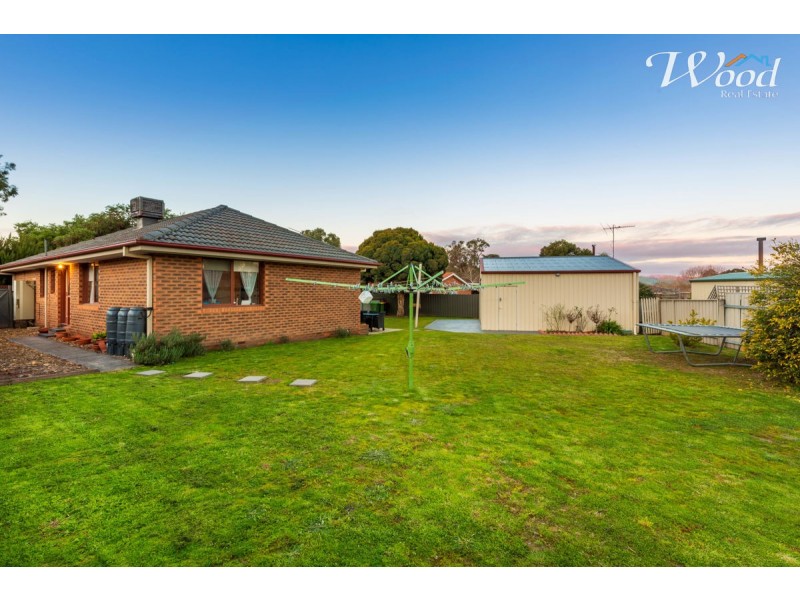 2 Gleneagles Crt, Thurgoona NSW 2640