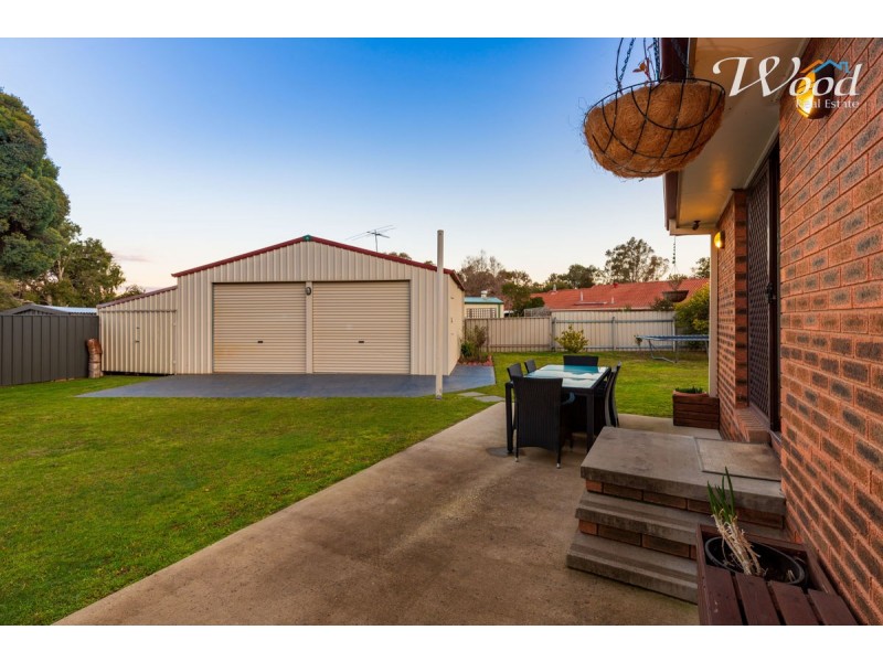 2 Gleneagles Crt, Thurgoona NSW 2640