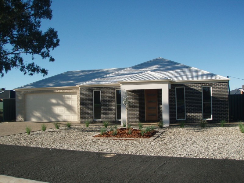 124 Rivergum Drive, East Albury NSW 2640