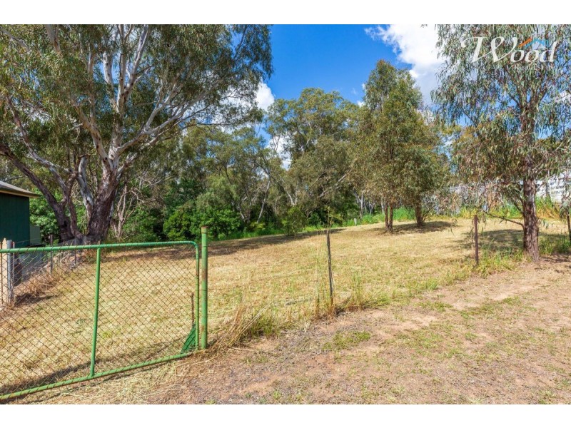 11 Wattle St, Culcairn NSW 2660