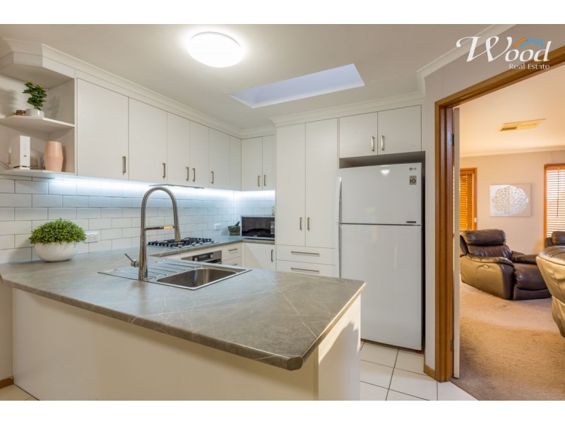 7 Erica Court, Thurgoona NSW 2640