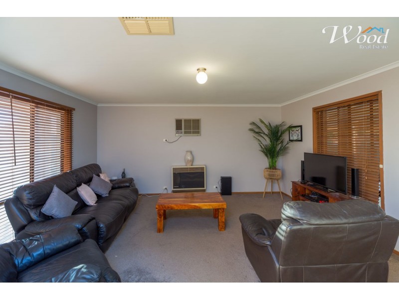 7 Erica Court, Thurgoona NSW 2640