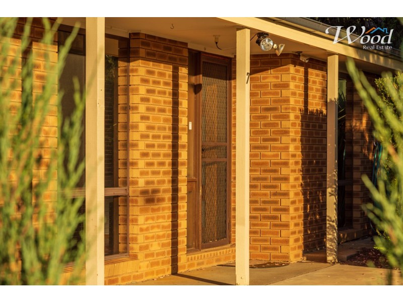 7 Erica Court, Thurgoona NSW 2640