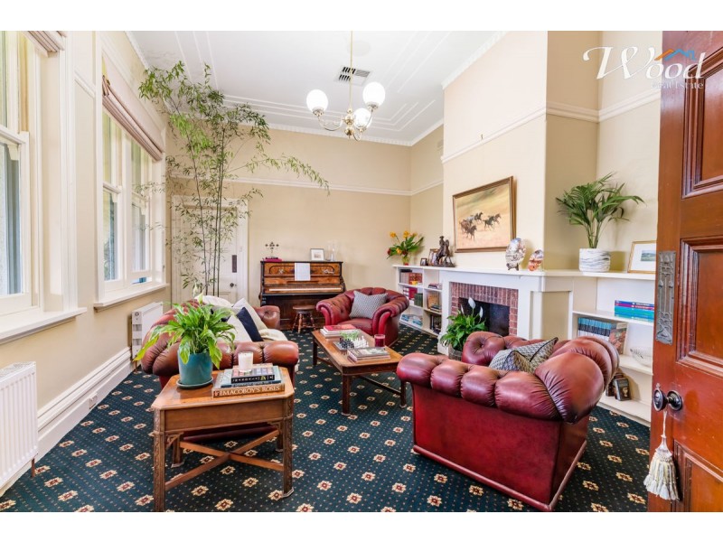 1212 Lake Road, Bethanga VIC 3691