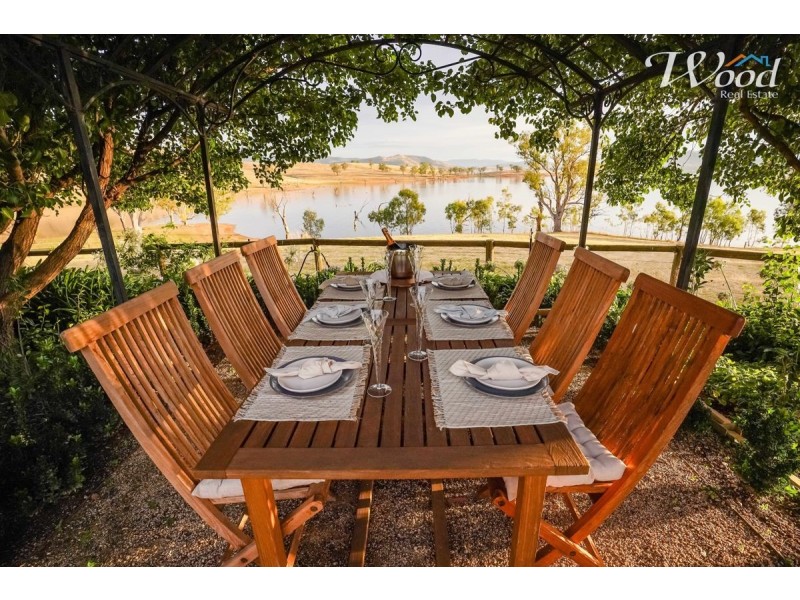 1212 Lake Road, Bethanga VIC 3691