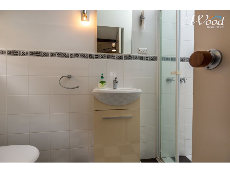 396 Reservoir Rd, Lavington NSW 2641