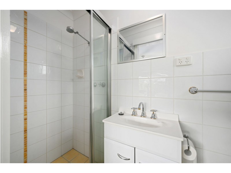 526 Lyne Street, Lavington NSW 2641