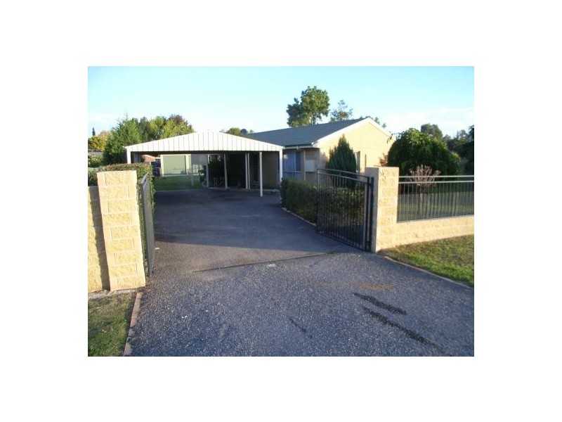 95 Adams, Jindera NSW 2642
