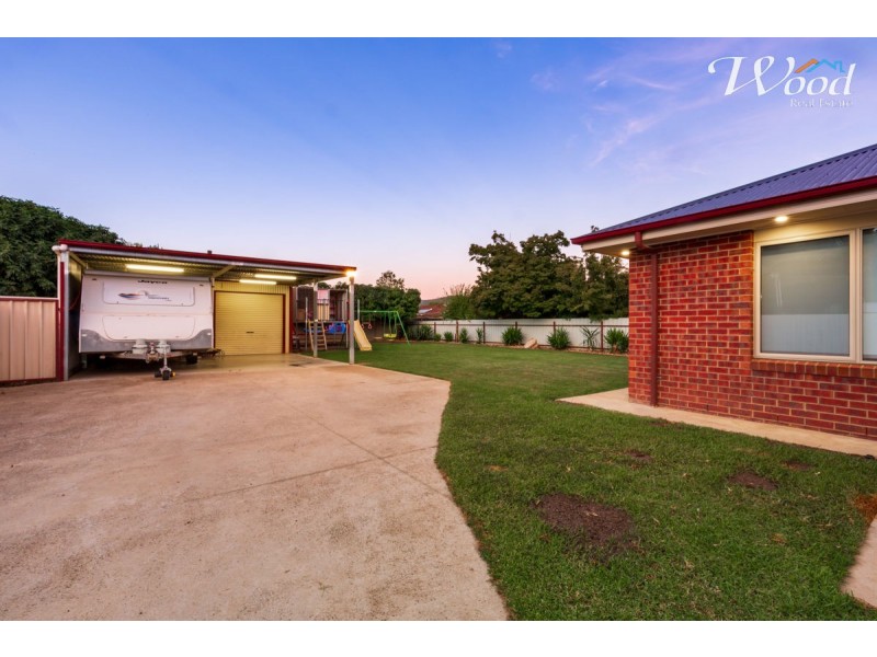580 Manns St, Lavington NSW 2641
