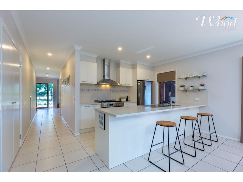 580 Manns St, Lavington NSW 2641