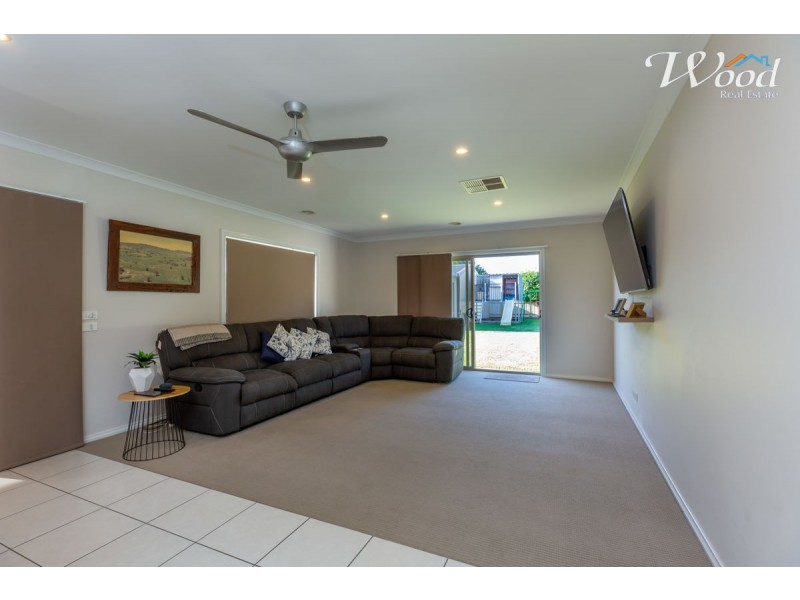 580 Manns St, Lavington NSW 2641