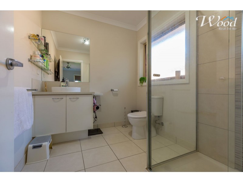 580 Manns St, Lavington NSW 2641