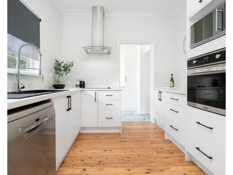 534 Marshall St, Lavington NSW 2641