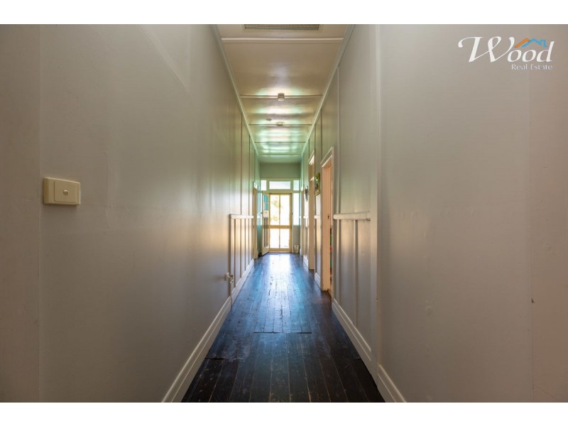 15 Sladen St, East, Henty NSW 2658