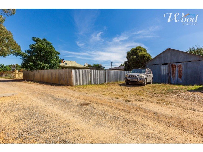 15 Sladen St, East, Henty NSW 2658