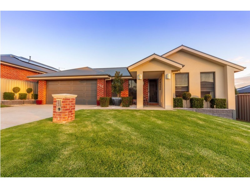 157 Whitebox Circ, Thurgoona NSW 2640