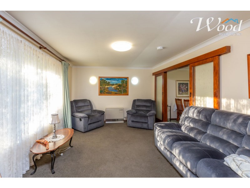 388 Dick Rd, Lavington NSW 2641